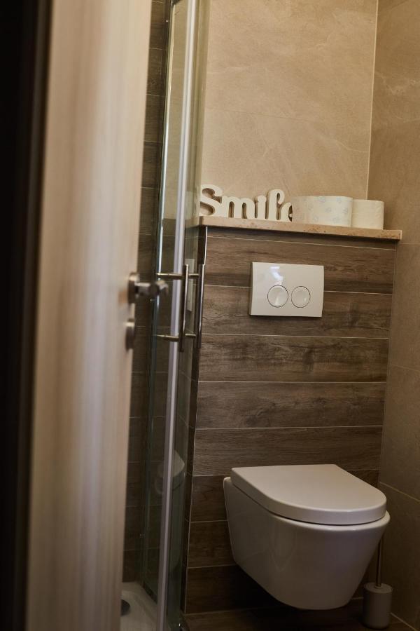 Apartments Vila Dk Malinska Extérieur photo