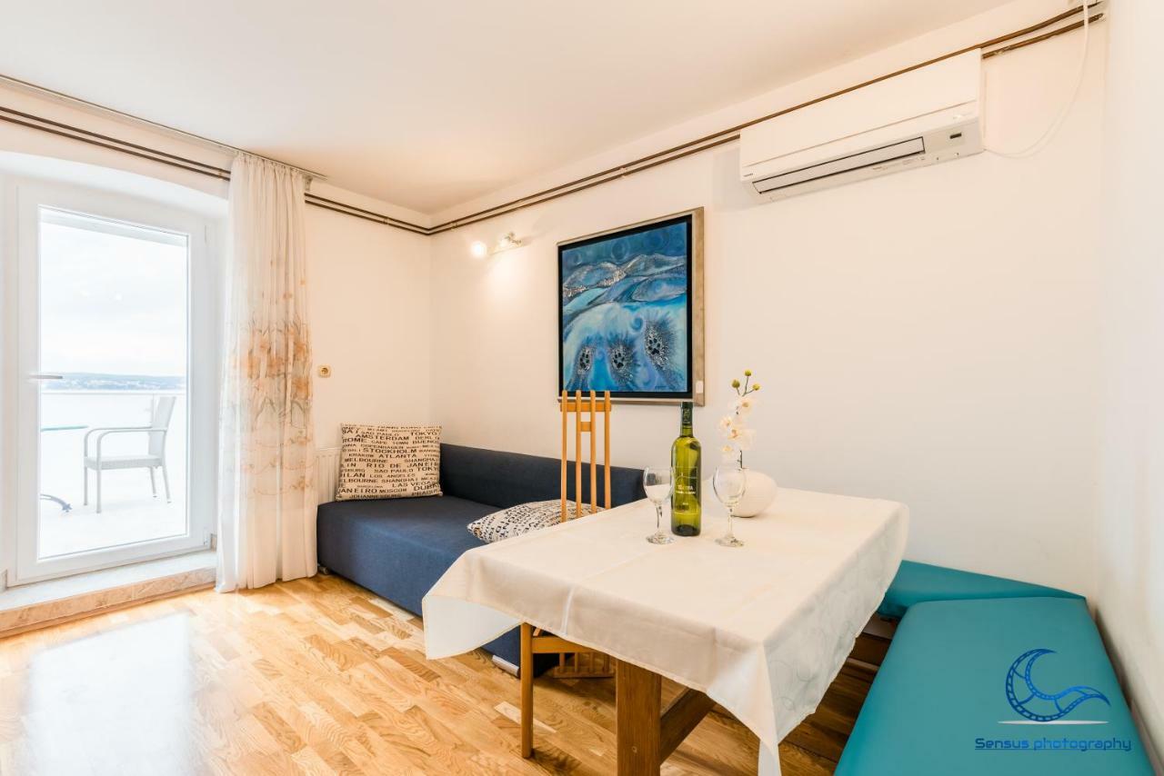 Apartments Vila Dk Malinska Extérieur photo
