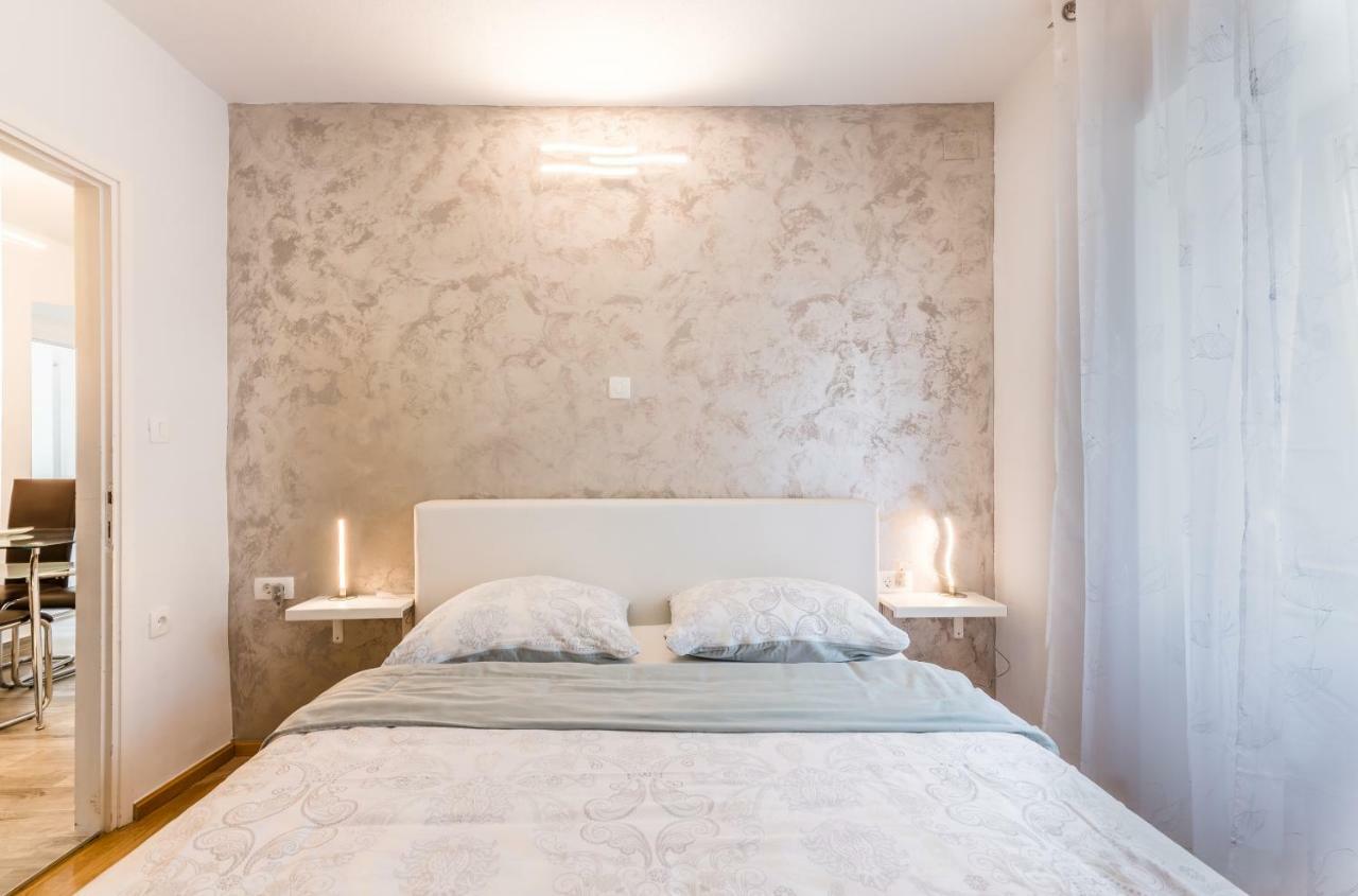 Apartments Vila Dk Malinska Extérieur photo