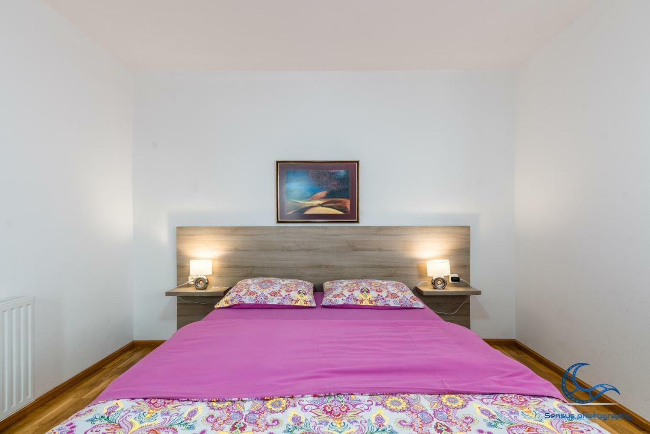 Apartments Vila Dk Malinska Extérieur photo
